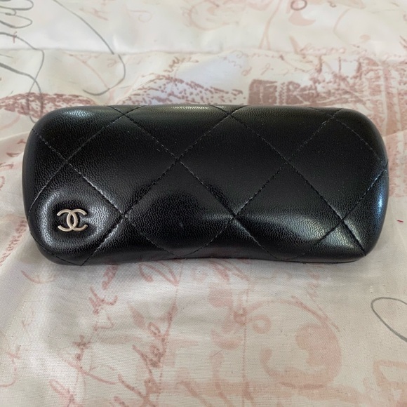 CHANEL glasses - Picture 1 of 9